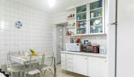 Casa à venda com 3 quartos, sendo 1 suíte,  em Vila Guarani (z Sul), São Paulo, SP