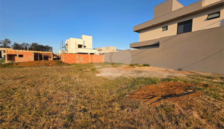 Terreno à venda no condomínio Residencial Villeneuve, São Carlos - SP