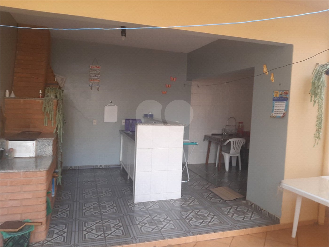 Bela casa com boa localização no bairro Portal do Sol