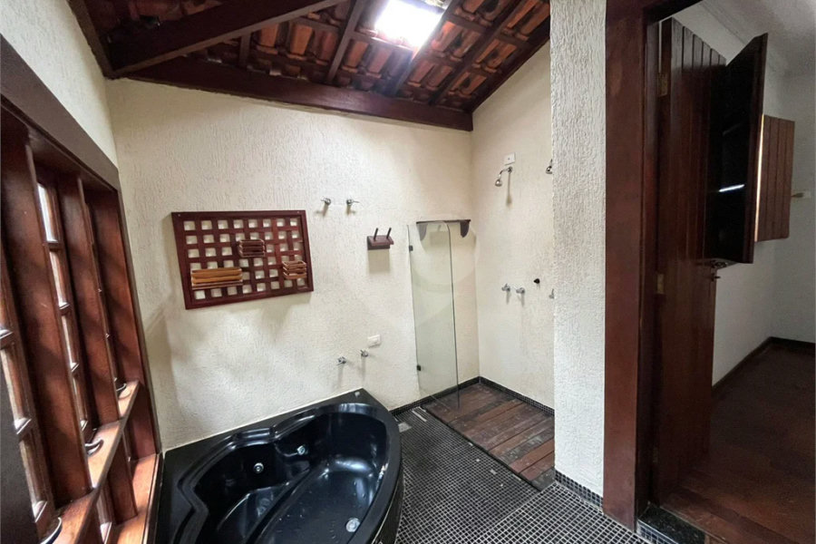 Chácara Espaçosa no Santa Rita com Área Gourmet, Sauna e Árvores Frutíferas
