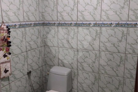 Casa térrea no Jardim Santa Felícia