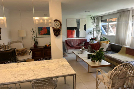 Apartamento Reformado com 3 Dorm e 1 suíte à venda no Itaim Bibi