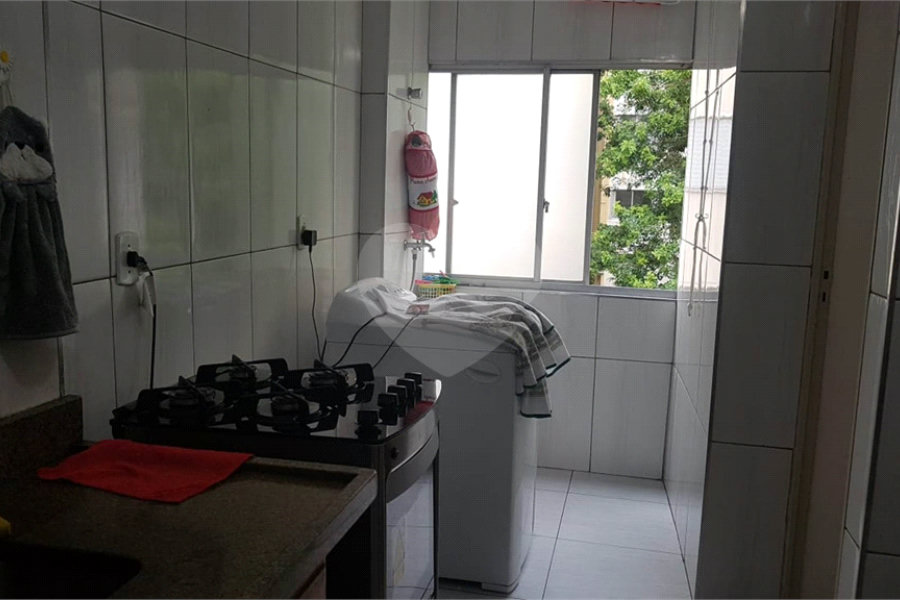 Apto 69 mt - 02 dormitorios - Sala - Cozinha 02 wcs -