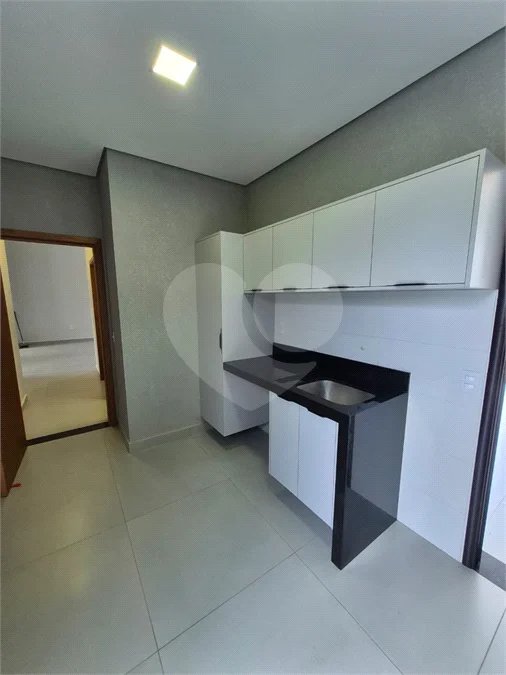 Casa a venda Condominio Maria Candida