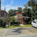 Casa de Alto Padrão à Venda e Locação - Condomínio Vila Verde