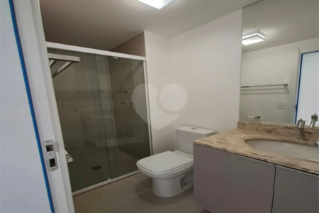 Apartamento a venda na Vila Mariana, 68 m², 2 dormitórios, 1 suíte, 2 vagas e lazer completo