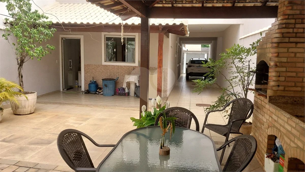 CONDOMÍNIO VALE DAS PALMEIRAS - CASA 3 QTOS + SUITE + PISCINA + GARAGEM 4 CARROS + ENERGIA SOLAR