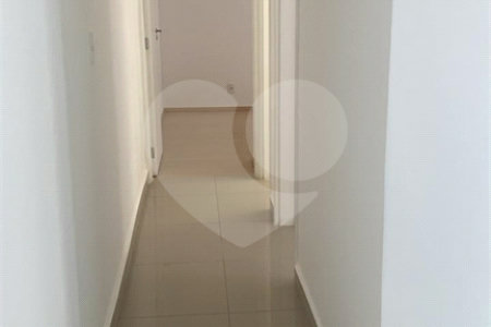 Lindo apartamento no Parque das Oliveiras