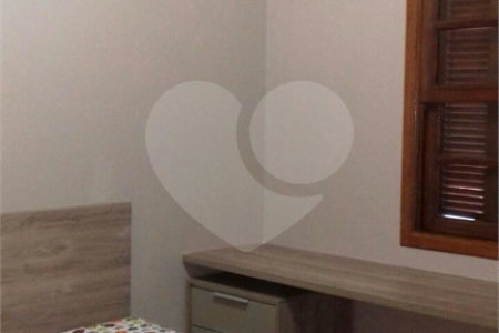 Casa A Venda 3 Quartos localizada no bairro de Itaquaquecetuba - SP