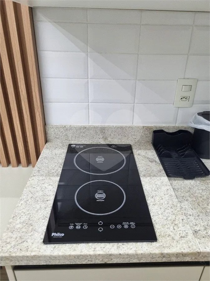 Studio 21M2 mobiliado no Jardim Paulista