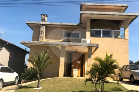 Casa no condomínio Delle Estele em Louveira -SP