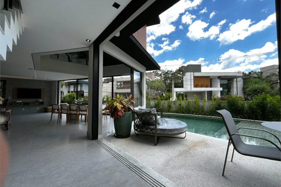 Casa à venda com 5 suítes em Riviera de São Lourenço, Bertioga, SP