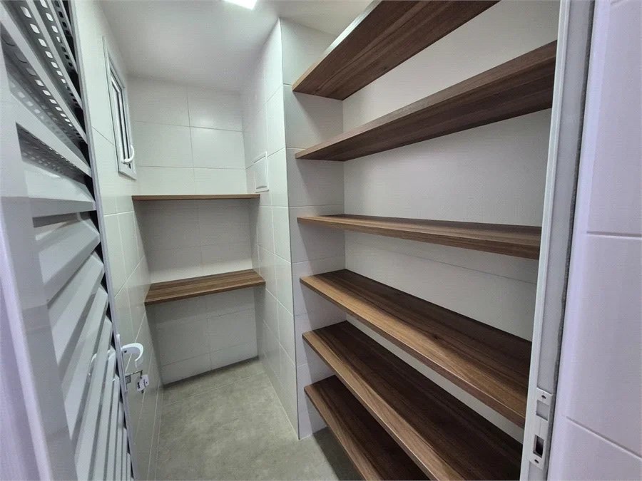 Apartamento à venda com 4 quartos, sendo 2 suítes, em Jardim Vazani, São Paulo - SP