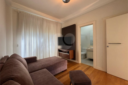 Casa á venda condomínio Damha I