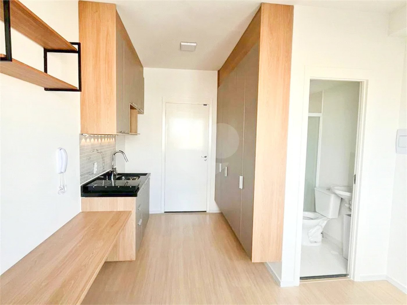 Studio mobiliado a venda no Ipiranda com 1 dormitorio e lazer.