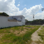 Terreno plano com boa localização no Cruzeiro do Sul .