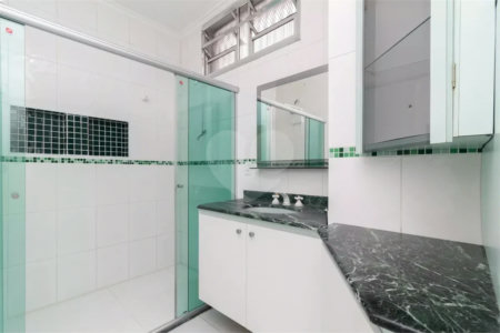 Sobrado à Venda com 300m² - Mooca