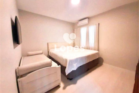 Casa á venda no Residencial Eldorado no bairro Urbanova em São José dos Campos
