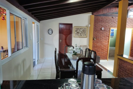 Casa à Venda no Jardim Regina – Brotas