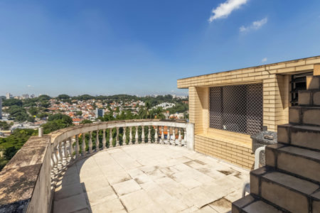 Sobrado para venda em Vila Indiana com 5 quartos, sendo 3 suítes, 500m²