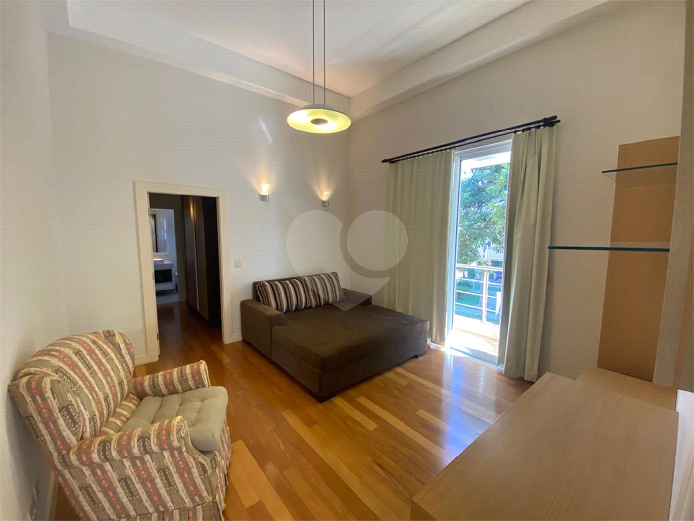 Casa á venda condomínio Damha I