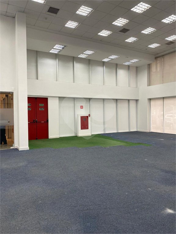 Imóvel Comercial 8194m2 úteis 118 vagas para alugar na Vila Mariana, São Paulo - SP