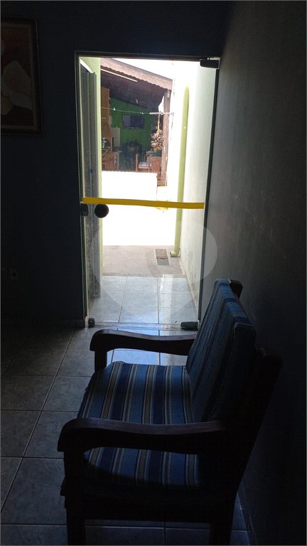 Casa à Venda no Jardim Hikare