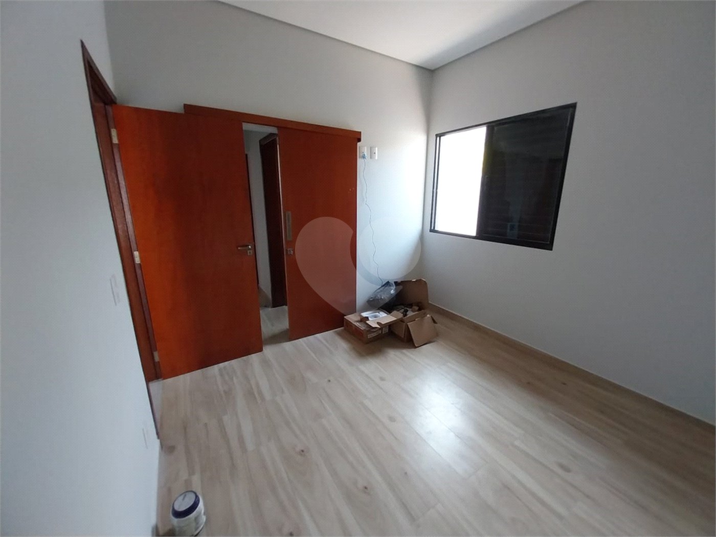 CASA A VENDA NO RESIDENCIAL CAPIVARI EM LOUVEIRA