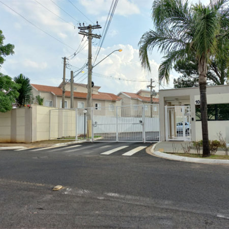 Casa no Condomínio Vila Verde Sabará.