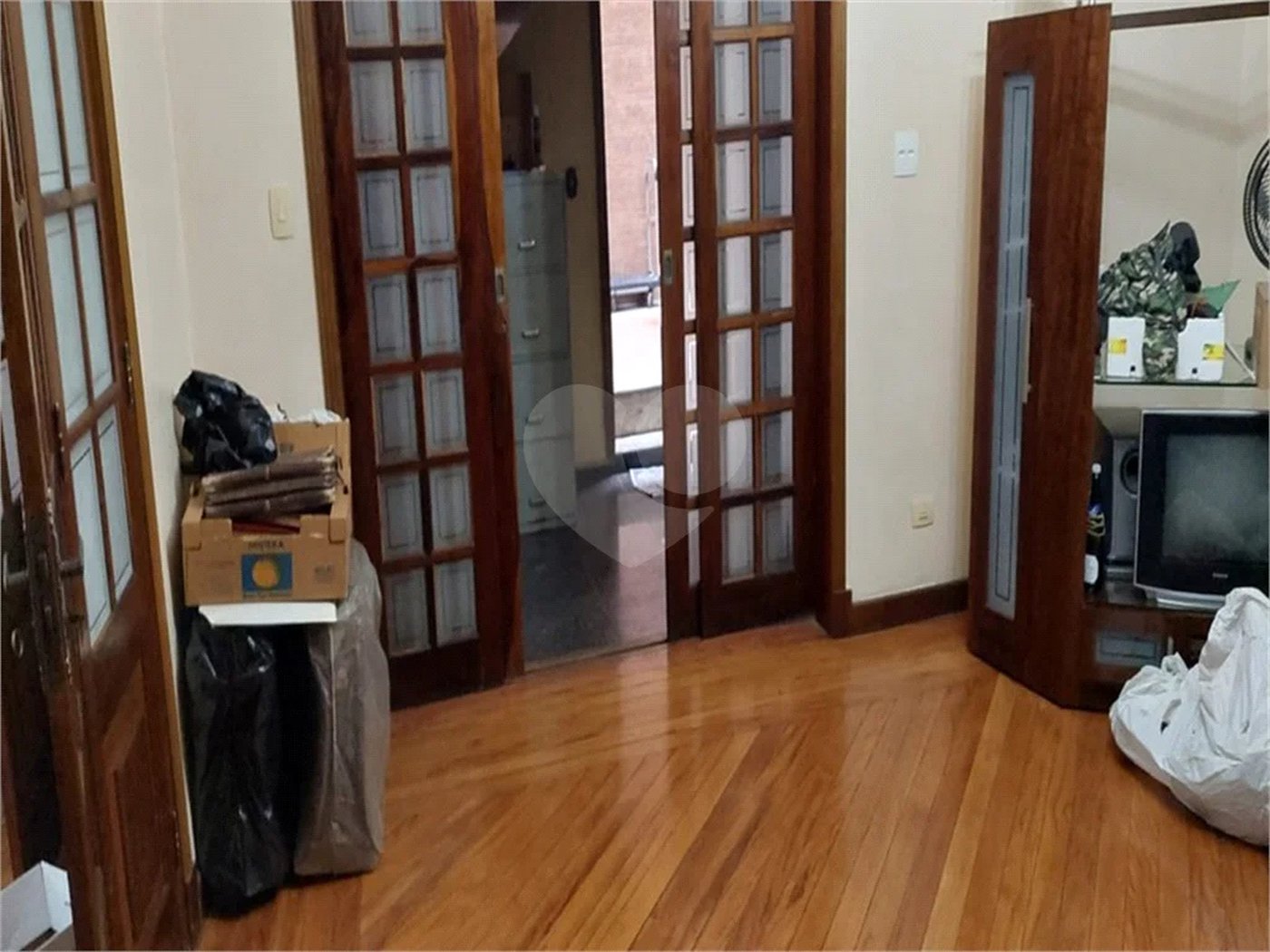 Casa com dois pavimentos na Barra Funda: