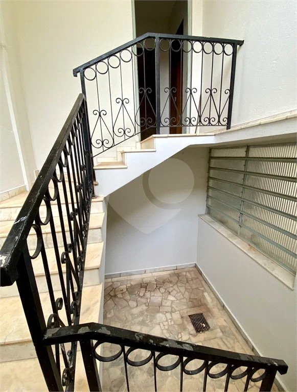 Sobrado comercial para alugar com 3 quartos no Centro de Piracicaba