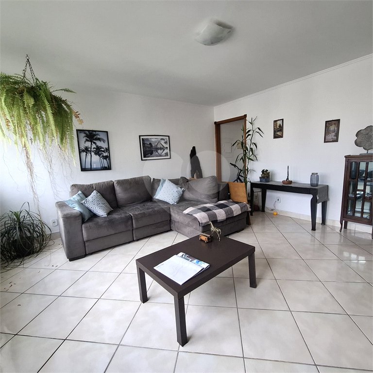 Apartamento em Pinheiros, Andar alto 02 dormitórios e 01 vaga