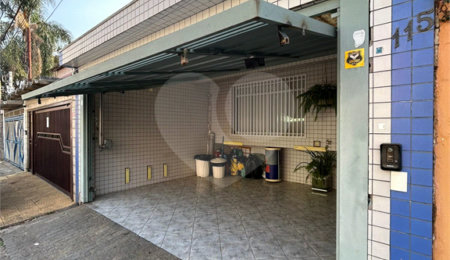 Sobrado à venda com 4 quartos em Alto da Mooca, São Paulo, SP