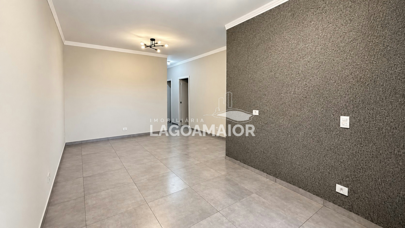 Casa à venda com 2 quartos, sendo 1 suíte, no condomínio Alto do Capivari, Três Lagoas - MS