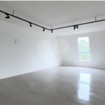 Cobertura Triplex com Mobilia parcial em Itapetinga Atibaia