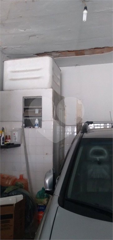Casa com 272m² de área construída , 2 dormitórios , 1 vaga , à venda no Jabaquara.