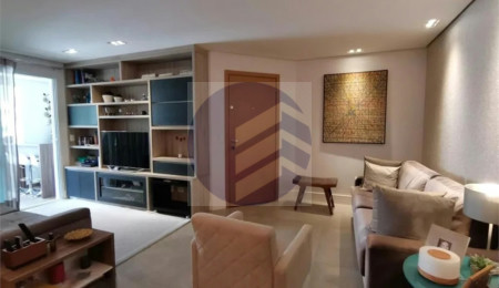 Apartamento à venda com 3 quartos, sendo 1 suíte, em Morumbi, São Paulo, SP