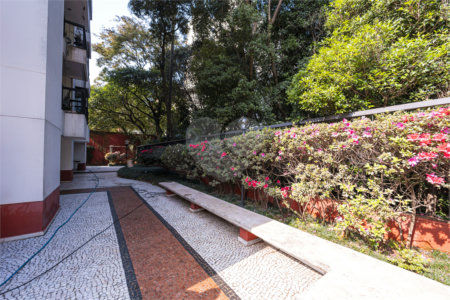 Apartamento à venda com 3 quartos, sendo 1 suíte,  em Vila Mascote, São Paulo, SP