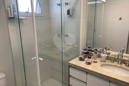 Apartamento 112m2 para venda na Mooca com 3 dormitórios. + 2 vaga. Rua Taquari.