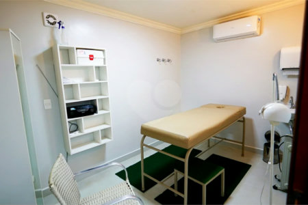 Apartamento à venda com 4 quartos, sendo 3 suítes, em Santo Amaro, São Paulo, SP