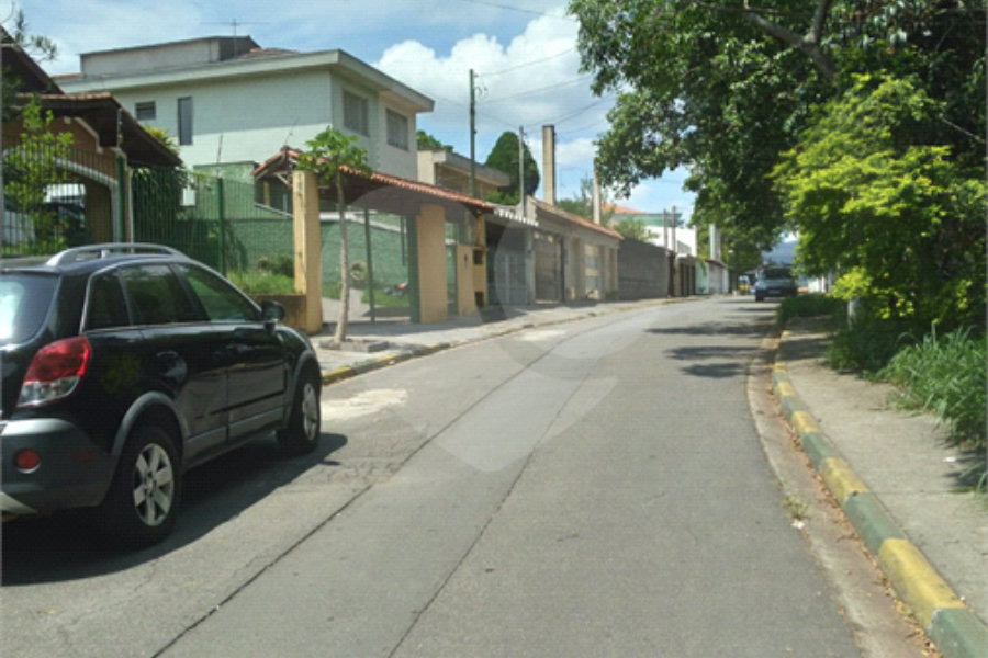 Sobrado Confortável no Jardim Vivan (Jaraguá)