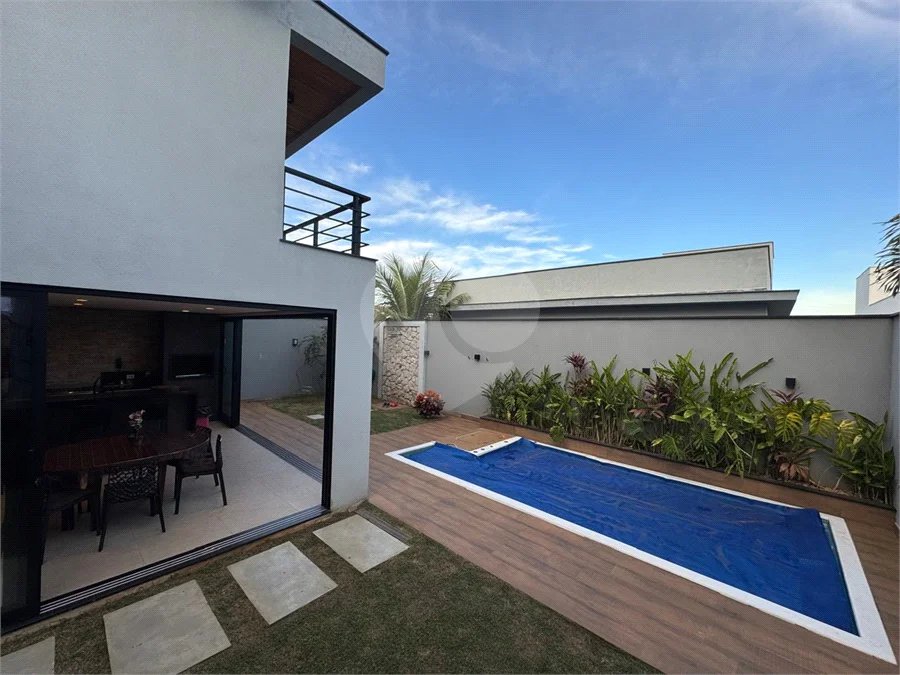 Casa à venda com 3 quartos, sendo 1 suíte,  no condomínio Parque Residencial Damha 2, Piracicaba - SP