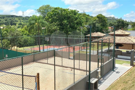 Terreno à Venda no Condomínio Santa Isabel 1