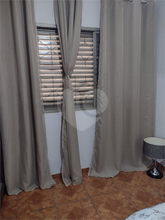 Casa térrea em Araraquara/SP.