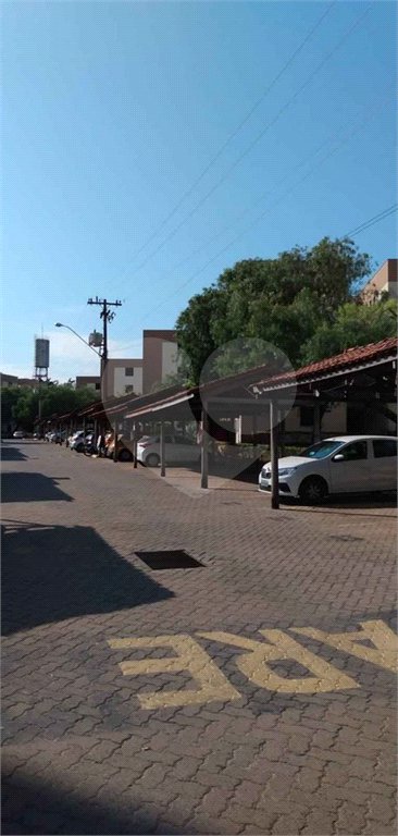 Apartamento no Condomínio Residencial Bela Vista I .