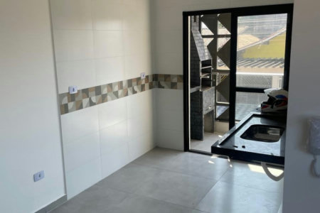 🌊 OPORTUNIDADE ÚNICA EM PRAIA GRANDE – VILA MIRIM! 🏡