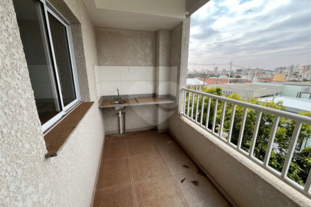 Apartamento á venda na região da Vila Prado.