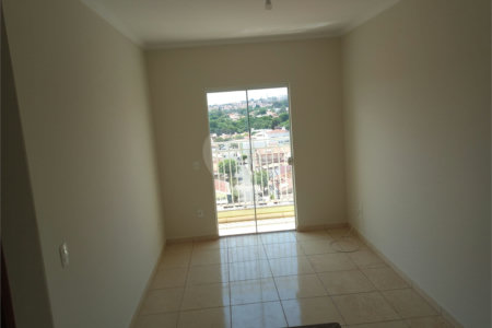 Apartamento com 2 dormitórios.
