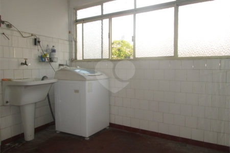 Apartamento de 72 m² com 02 dormitórios - Vila Mariana