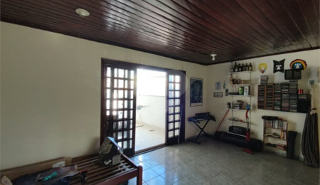 Sobrado à venda com 3 quartos em Vila Hamburguesa, São Paulo, SP